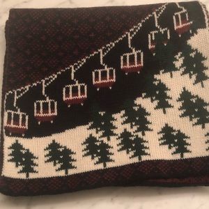 NWOT winter scene scarf.
